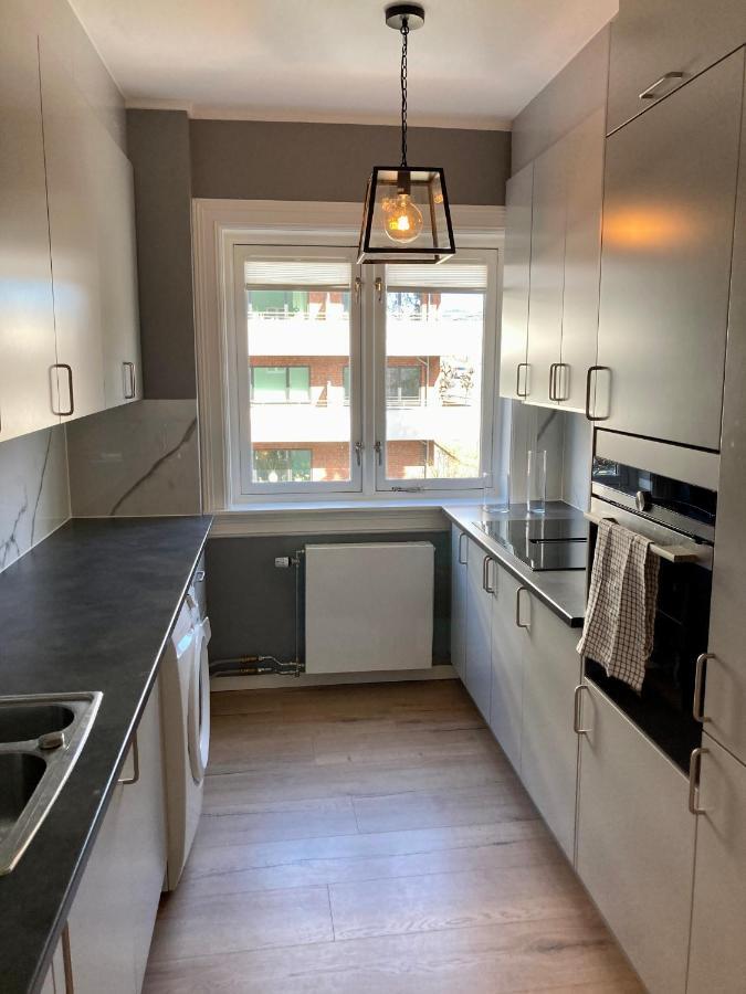 Majorstua, Charming And Modern 2 Bedroom Apartment オスロ エクステリア 写真